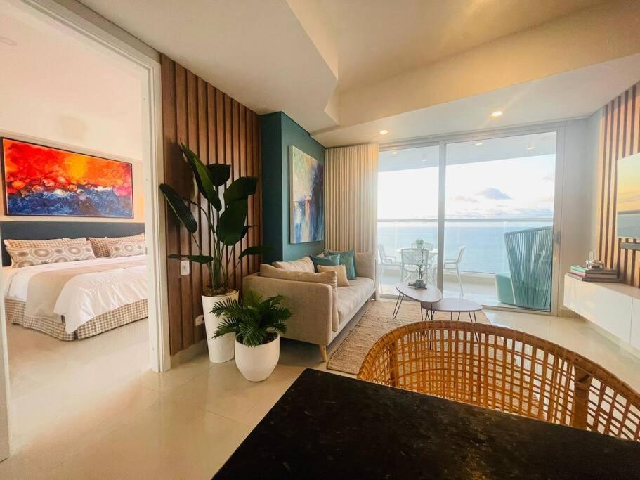 2-2 Palmetto Eliptic 3403 Enchanted Jewel * Cartagena (Kolumbien)